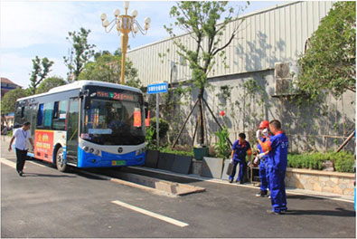 湖南望城縣雷鋒汽車運輸有限公司,長沙城市交通,校車運營,安保服務,新能源科技