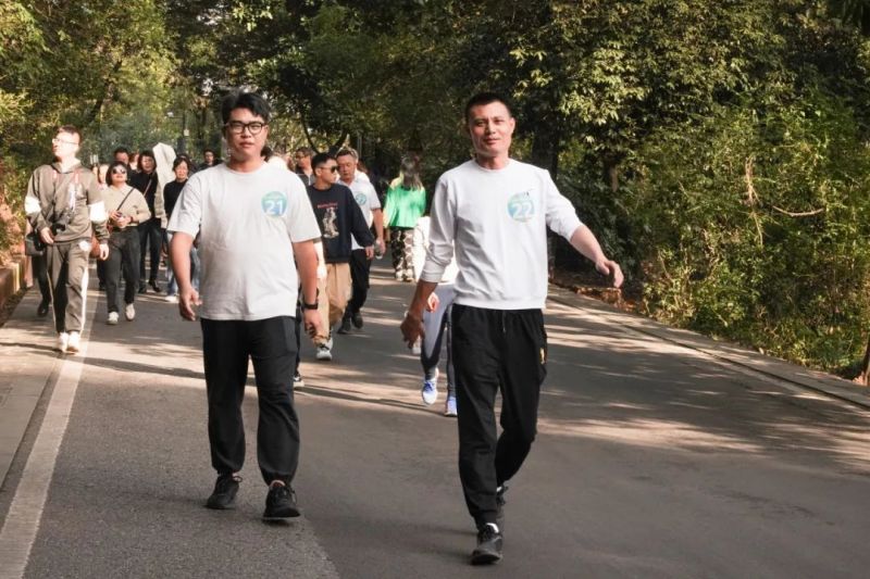 湖南駿達集團有限公司,長沙城市交通,校車運營,安保服務,新能源科技