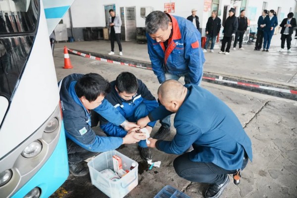 湖南駿達集團有限公司,長沙城市交通,校車運營,安保服務,新能源科技