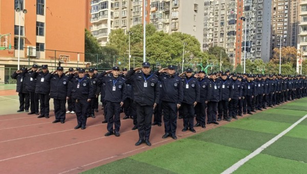 湖南駿達集團有限公司,長沙城市交通,校車運營,安保服務,新能源科技