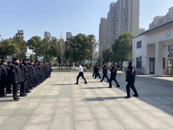 湖南駿達集團有限公司,長沙城市交通,校車運營,安保服務,新能源科技